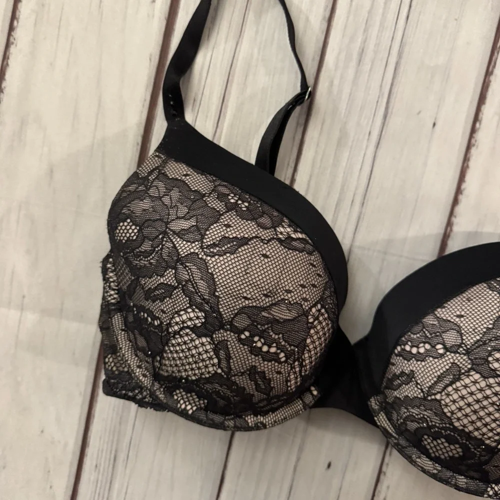 Victoria's Secret Biofit Demi Uplift‎ Bra 32DD Black Embellished Women's Sexy